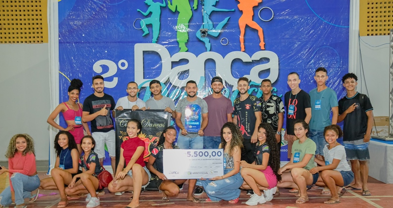 Floresta do Araguaia vence II Dança Redenção