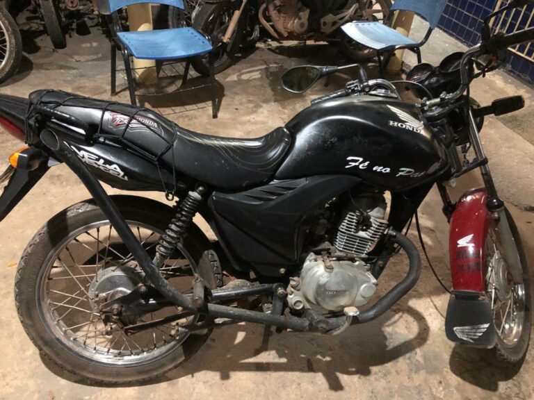 Polícia Militar recupera motocicleta clonada