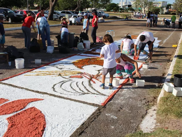 Ponto facultativo é decretado para celebração de Corpus Christi e servidores estaduais terão quatro dias de descanso