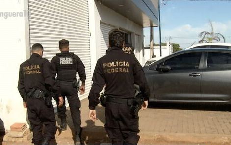 Secretário de Saúde deixa cargo após operação da PF que investiga contratos para compra de 4 milhões de seringas