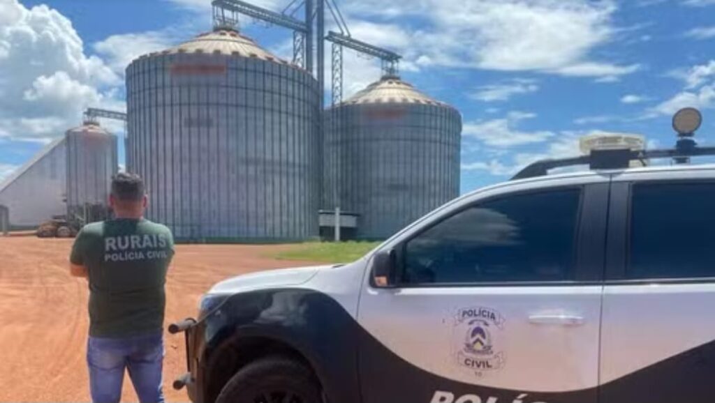 Polícia investiga produtor suspeito de desviar grãos e apreende carga de soja avaliada em R$ 400 mil