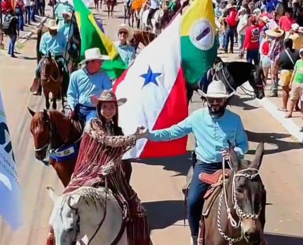 Cavalgada ruralista movimenta 27ª Expo do Polo Carajás de Redenção