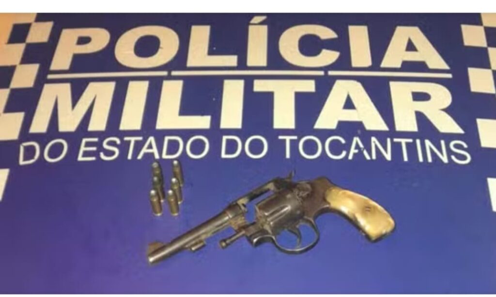 Suspeito de matar vizinho a facadas por ciúme e ameaçar de morte mulher e filha é preso