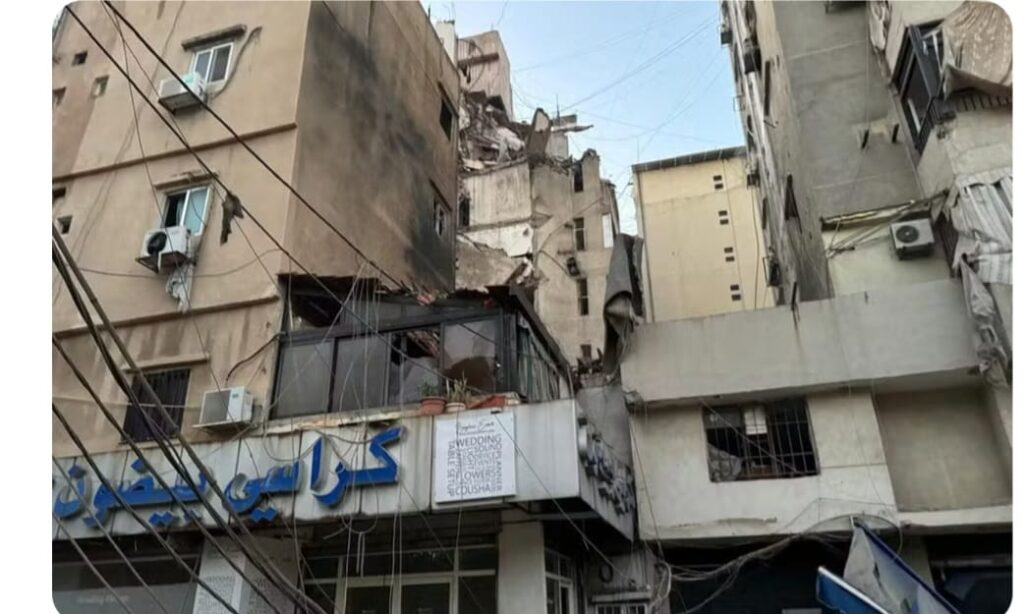 Israel bombardeia Beirute, no Líbano