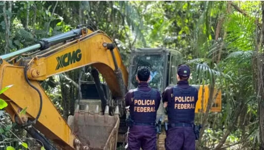 Pessoas reativam garimpos ilegais fechados pela PF no Pará