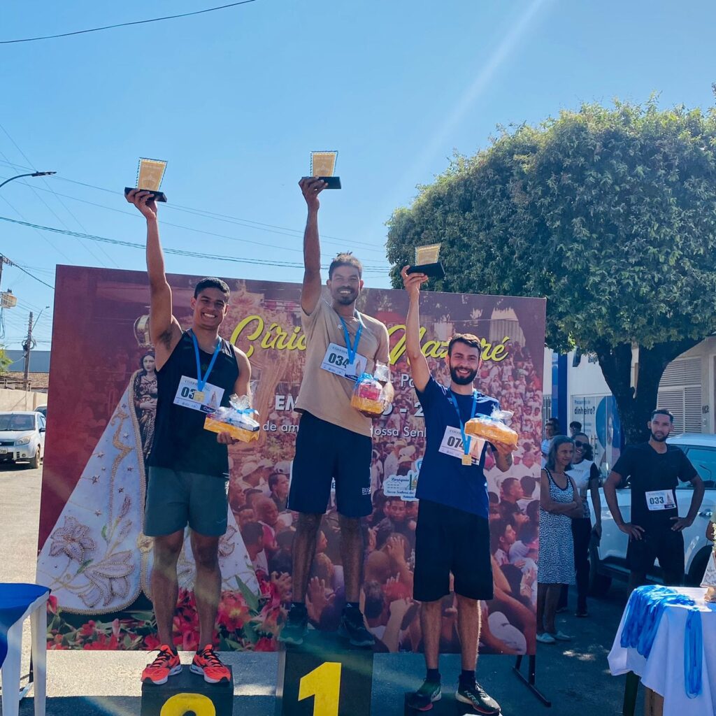 Grande número de atletas na I Corrida do Círio de Nazaré de Redenção