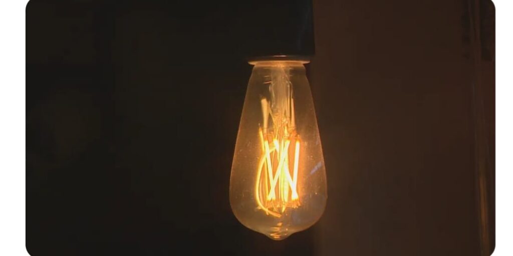 Inflação sobe 0,44% em setembro com disparada da conta de luz