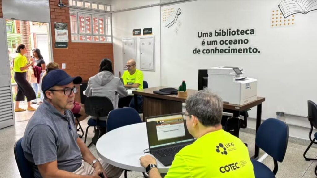 Feirão oferece mais de 10 mil vagas de emprego em Goiás