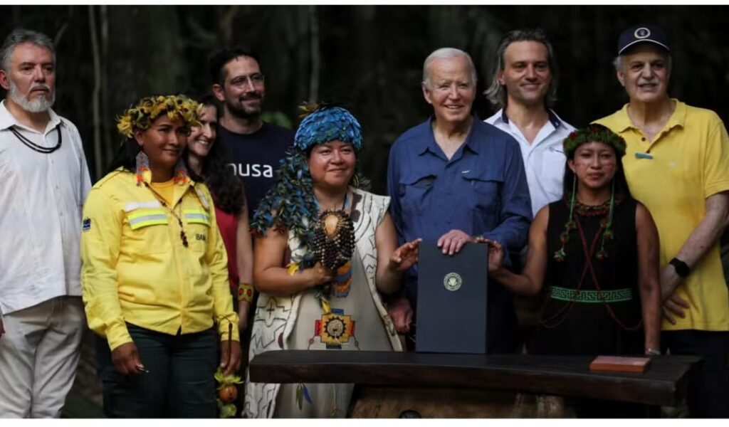 Biden visita Amazônia e anuncia US$ 50 milhões para proteger floresta