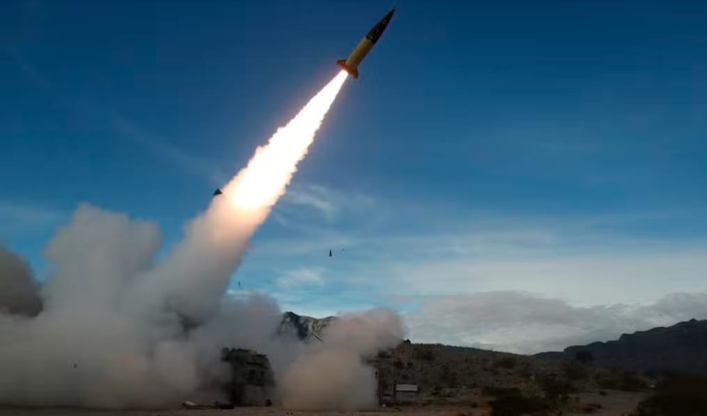 Rússia dispara míssil com capacidade nuclear pela 1ª vez, diz Ucrânia