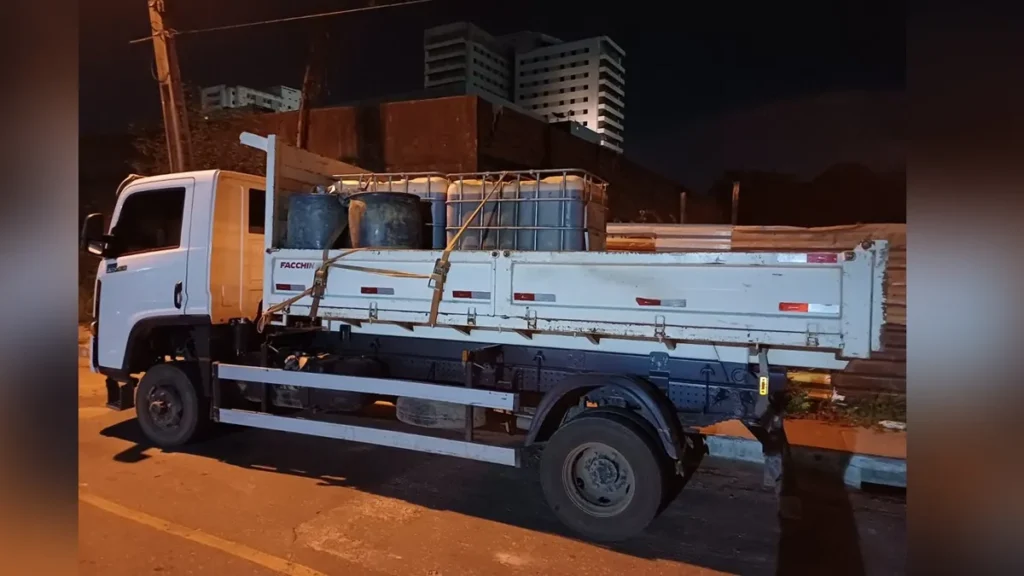 PRF apreende carga de diesel transportada irregularmente em Marabá