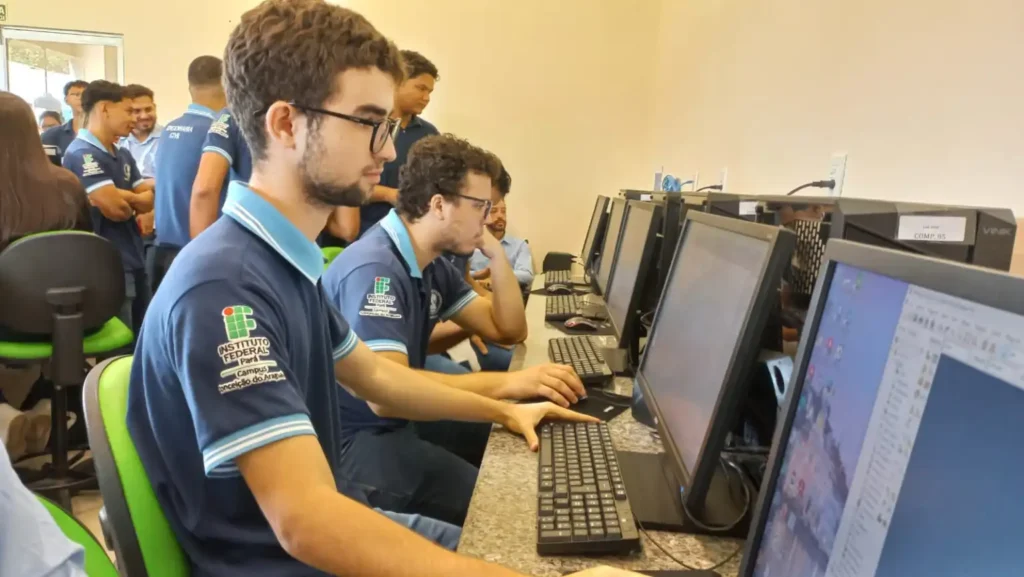 IFPA Campus Conceição do Araguaia inaugura Laboratório de Informática de Engenharia