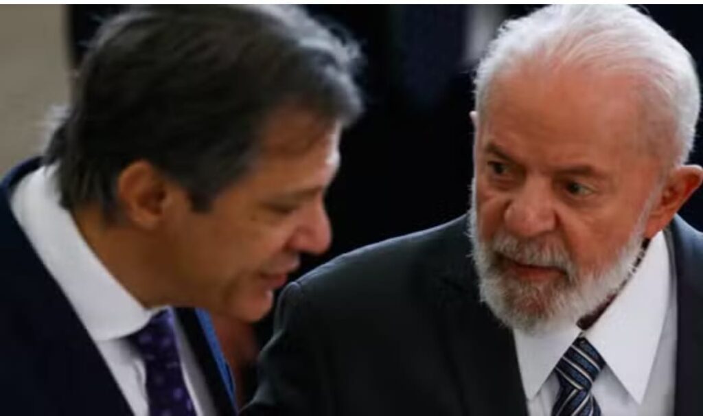 Lula volta a reunir equipe econômica para definir corte de gastos