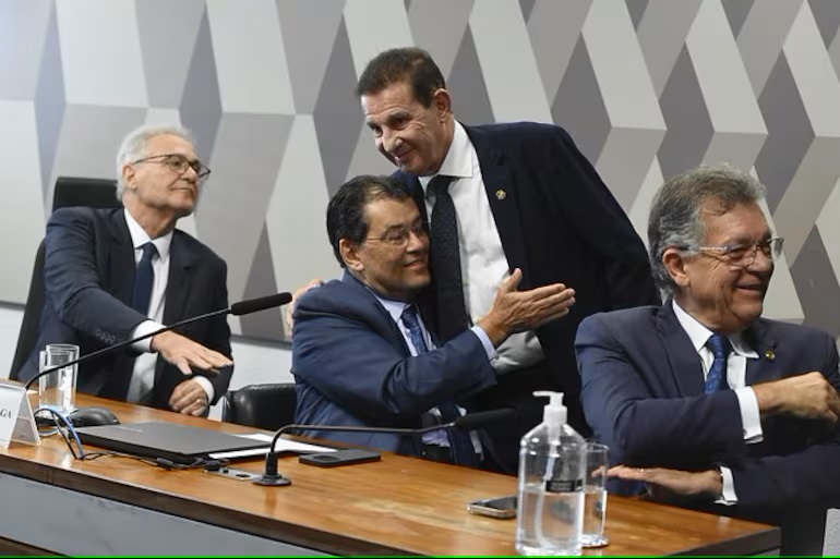 CCJ do Senado aprova projeto de reforma tributária com ajustes importantes