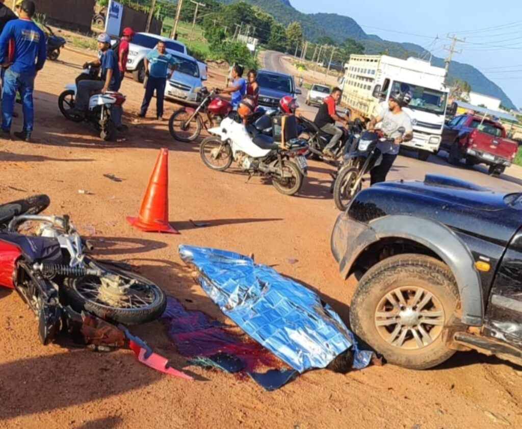 Colisão entre motocicleta e caminhonete faz uma vítima fatal em Redenção