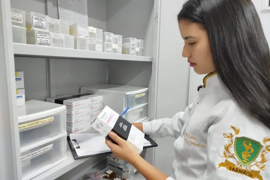 Farmacêuticos garantem segurança e eficiência no uso de medicamentos no Hospital Regional de Marabá