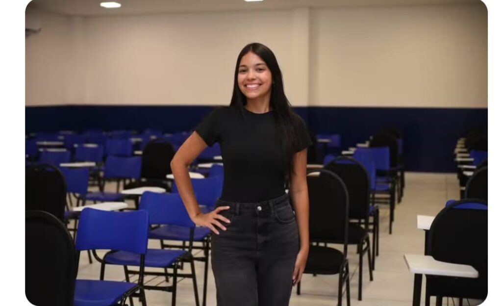 Estudante do RN tira nota mil na redação ao fazer Enem pela 7ª vez