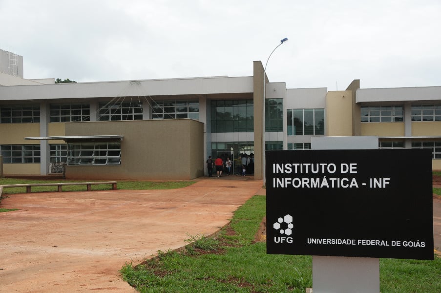Inteligência Artificial desbanca medicina e passa a ser o curso mais concorrido da UFG