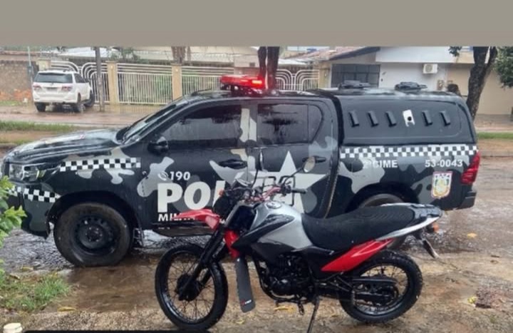 PM de Redenção apreende drogas e recupera motocicleta com registro de roubo