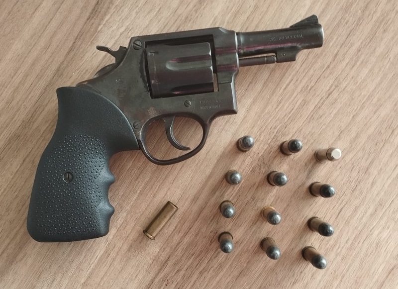No PA, Pai preso, acusado de estupro contra a filha, também tem arma apreendida