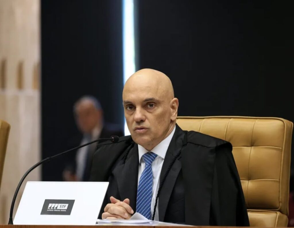 Rumble e empresa de Trump entram com nova ação nos EUA contra Moraes