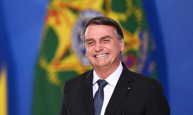 Bolsonaro volta a pedir prazo de 83 dias para responder denúncia da PGR