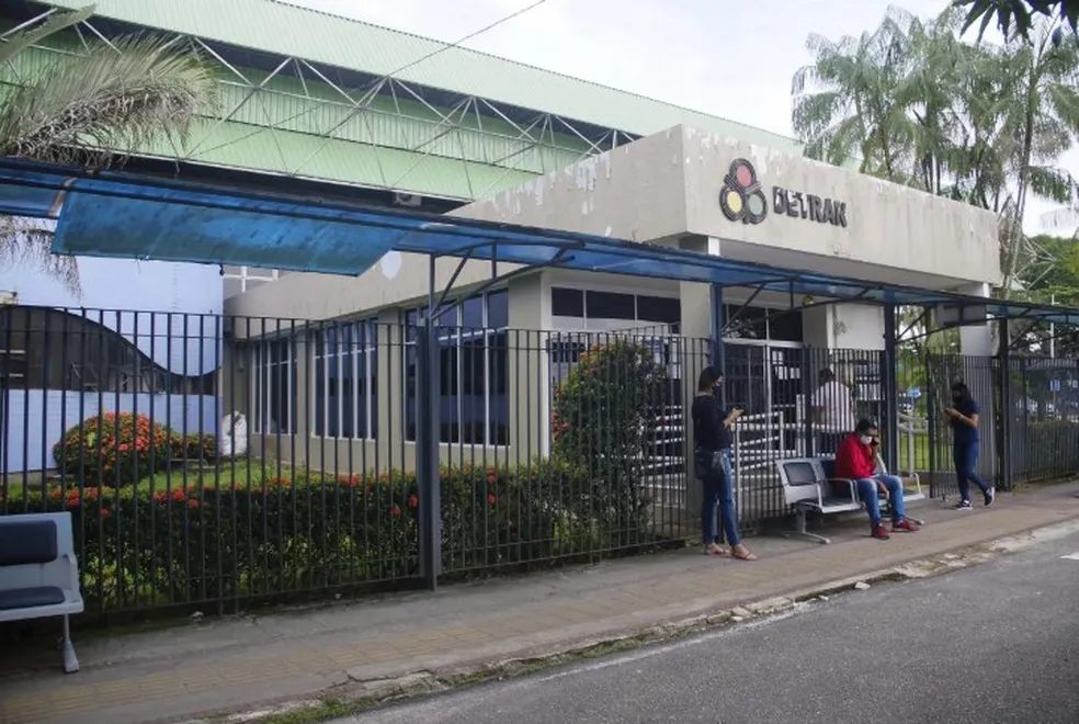 Detran-PA oferece 79 vagas com salários de até R$ 4 mil; inscrições gratuitas encerram nesta sexta-feira (28)