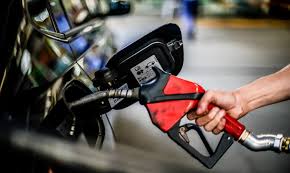 Gasolina e diesel ficam mais caros a partir deste sábado