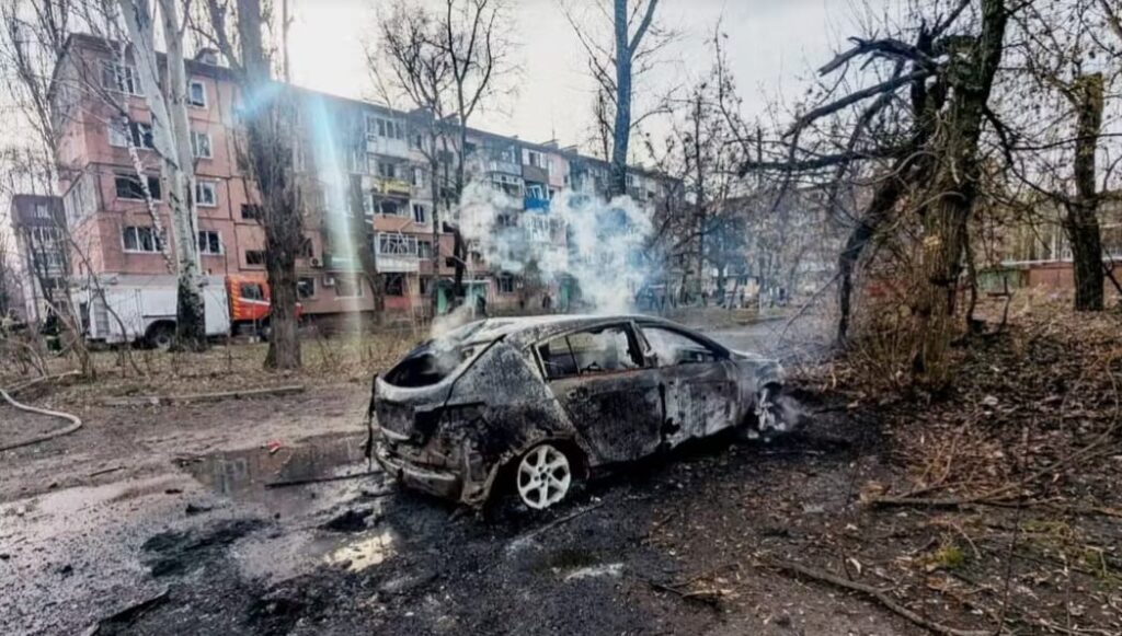 Ataque russo deixa morto e feridos na região central da Ucrânia horas após Zelensky aceitar cessar-fogo