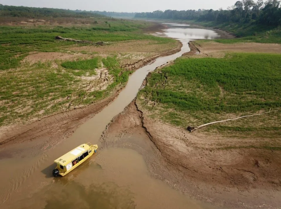 Amazônia perdeu 3,6% da água de rios e lagos em 2024, aponta relatório