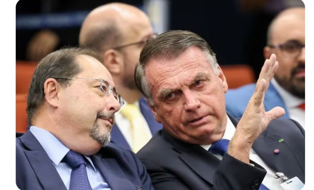 O que acontece se o STF tornar Bolsonaro e aliados réus