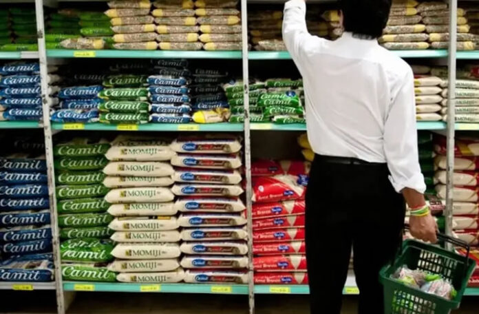 Governo consulta governadores sobre redução de imposto de alimentos
