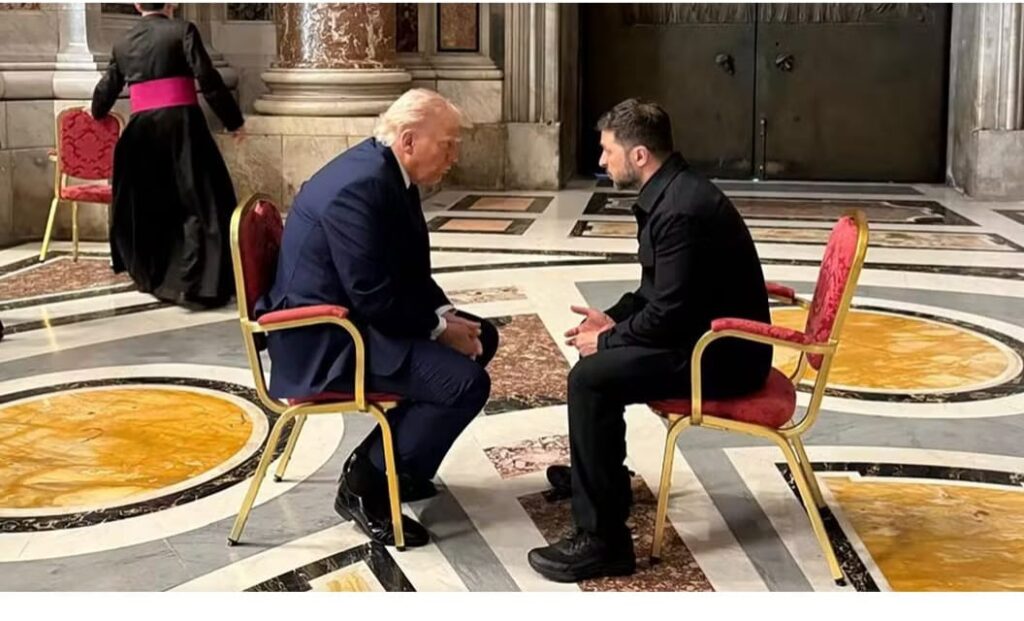 Trump e Zelensky conversam por 15 minutos em basílica antes da missa no Vaticano