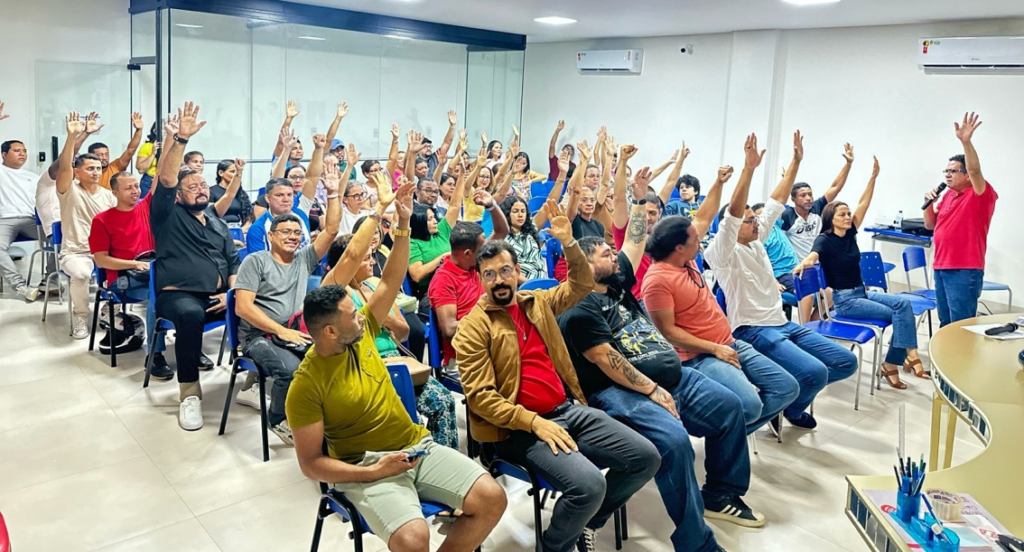 Educadores de Parauapebas vão cruzar os braços no próximo dia 10