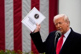 Trump ameaça taxar China em mais 50% se país não voltar atrás de retaliação aos EUA