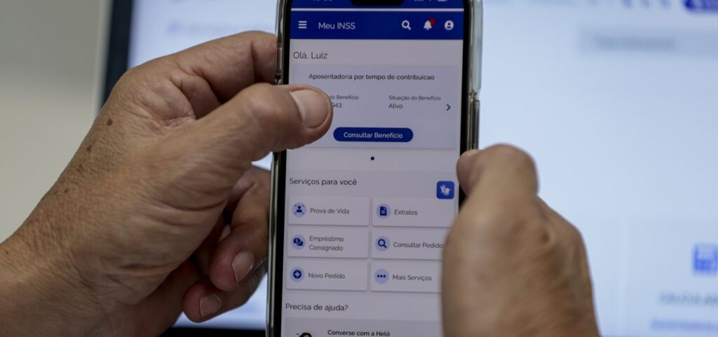 Aposentados descobrem débitos automáticos em conta sem autorização