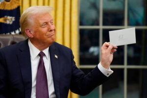 Trump anuncia tarifa de 50% sobre produtos da União Europeia em junho