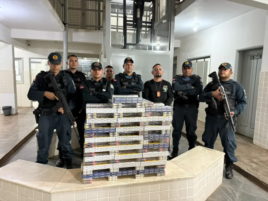 Polícia Militar do Pará apreende 850 caixas de cigarros com irregularidades fiscais em Santarém
