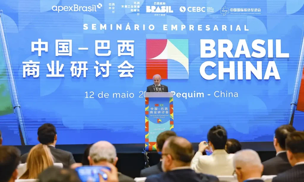 China vai investir mais US$ 27 bilhões no Brasil, anuncia Lula