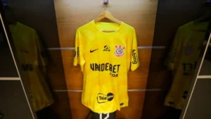 Polícia indicia presidente do Corinthians por furto, lavagem de dinheiro e associação criminosa