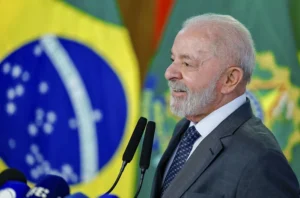 Lula participa de reunião do G7 no Canadá