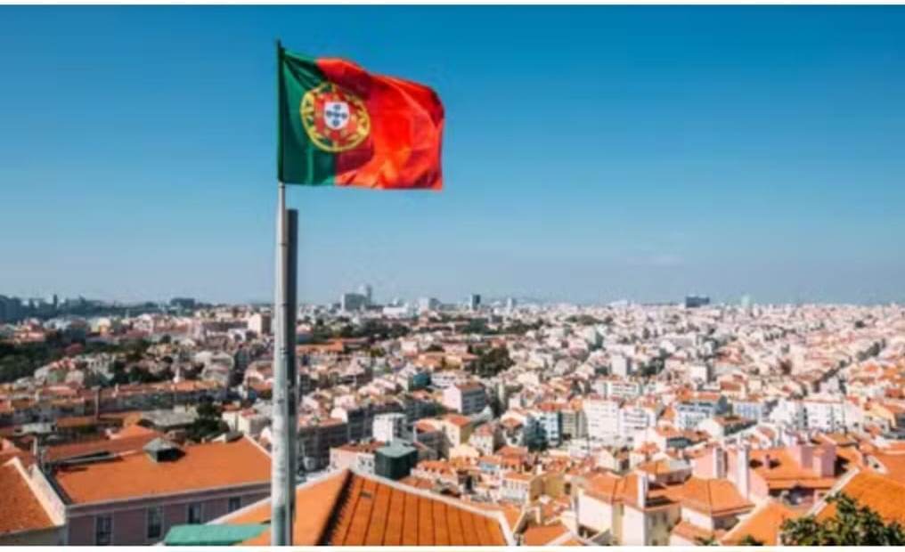 Portugal vai notificar 5,3 mil brasileiros para que deixem o país