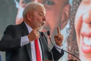 Datafolha: 28% avaliam governo Lula como ótimo ou bom e 40% como ruim ou péssimo