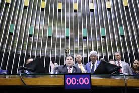 Senado aprova proposta de aumento de número de deputados federais; texto volta para a Câmara