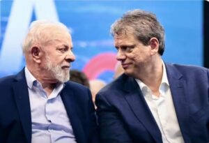 Lula volta a ficar à frente de Tarcísio no 2º turno, diz Quaest