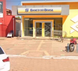 Indivíduos arrombam agência do Banco do Brasil de Santana do Araguaia