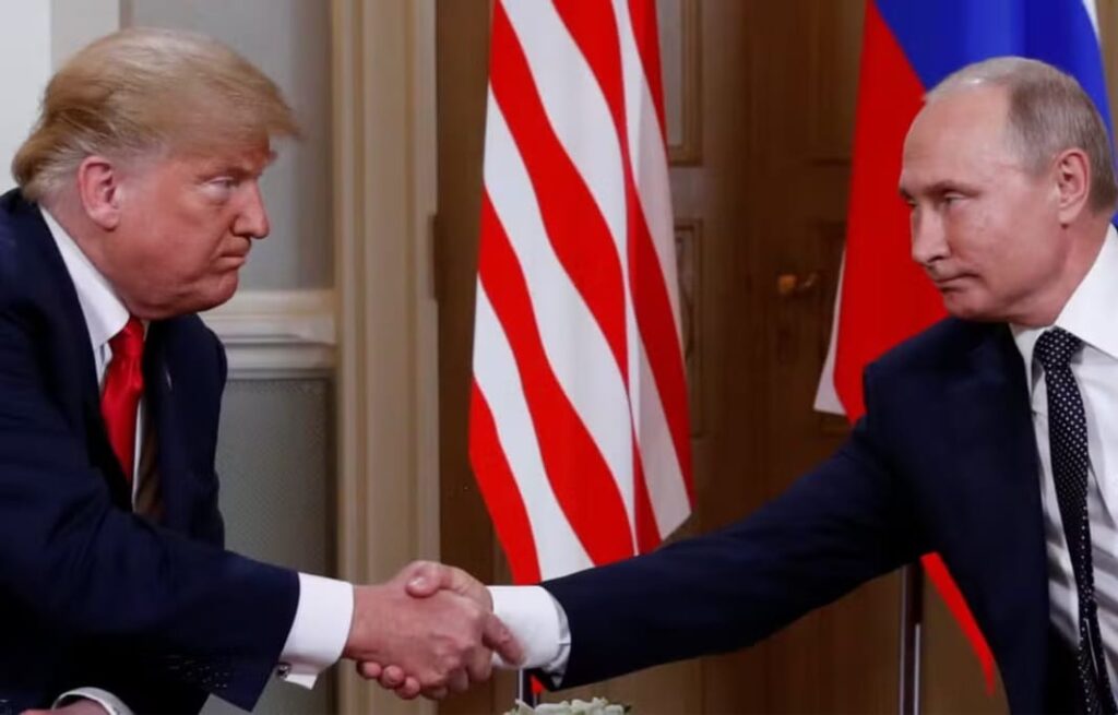 Putin e Trump se reúnem pela 1ª vez desde o início da guerra na Ucrânia