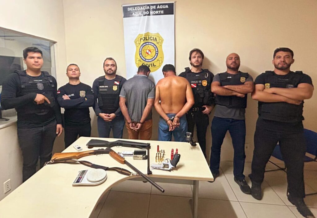 Ação policial prende homens e aprende droga e armas em Água Azul