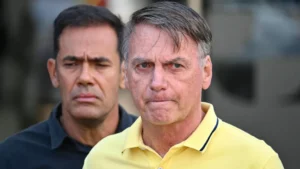 Plano de Moraes é mandar Bolsonaro cumprir pena na Papuda