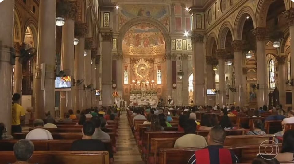 Basílica de Nazaré terá missas em Inglês, Espanhol, Francês e Libras
